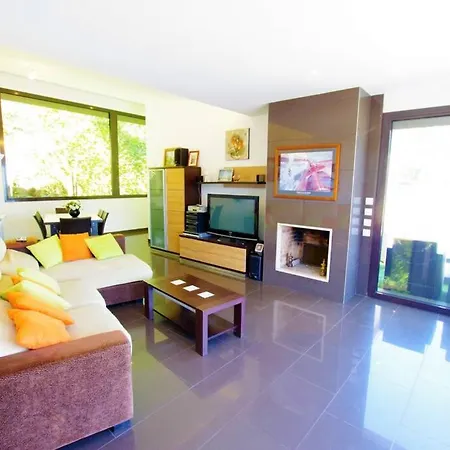 Vacances&villas Lloret- Nicole Villa *